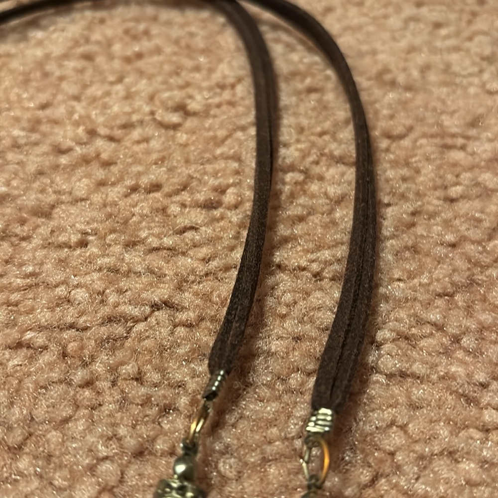 Long necklace - Picture 5 of 5